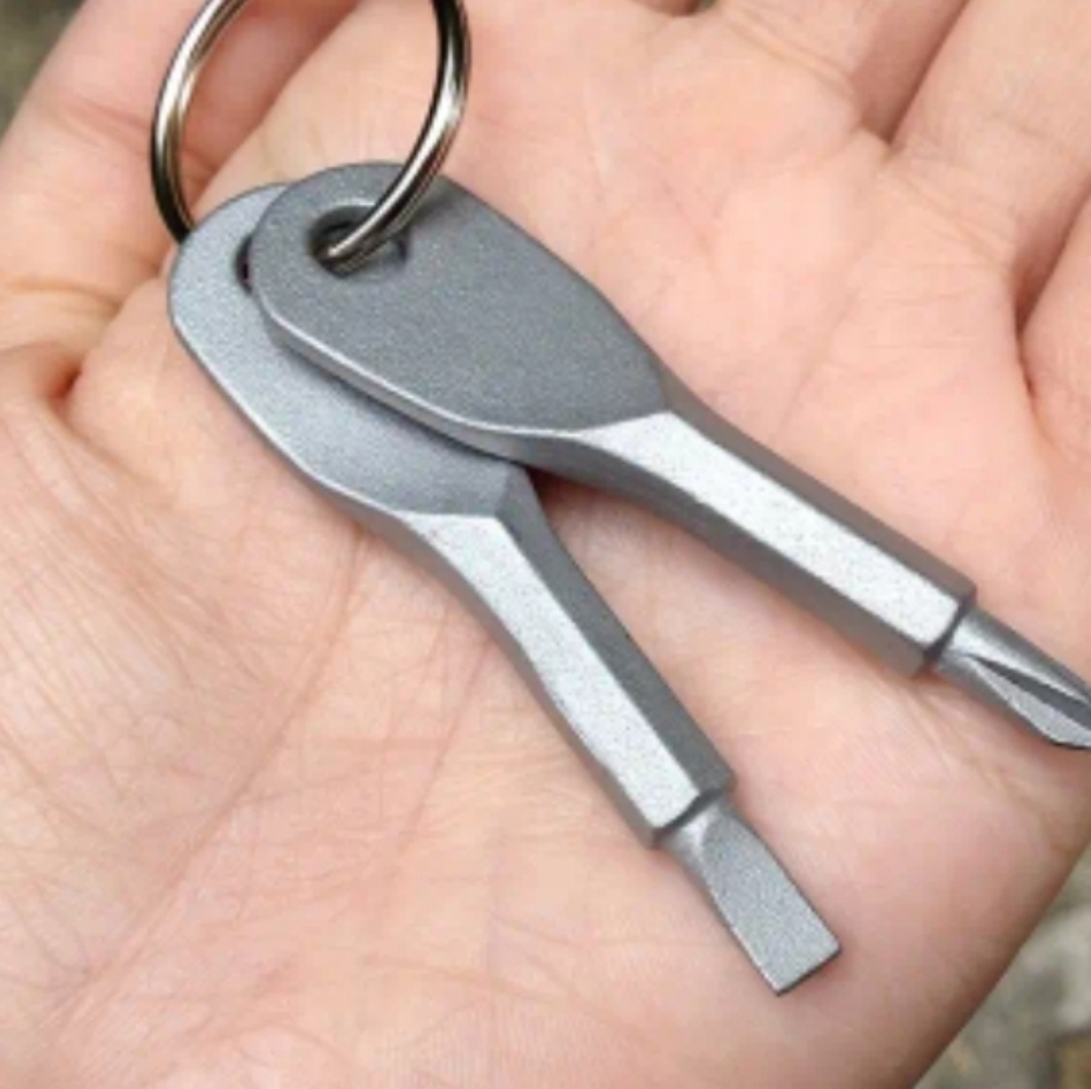 Pocket Screwdrivers, Philips & Flathead Key Screwdrivers + Key Ring/Keychain